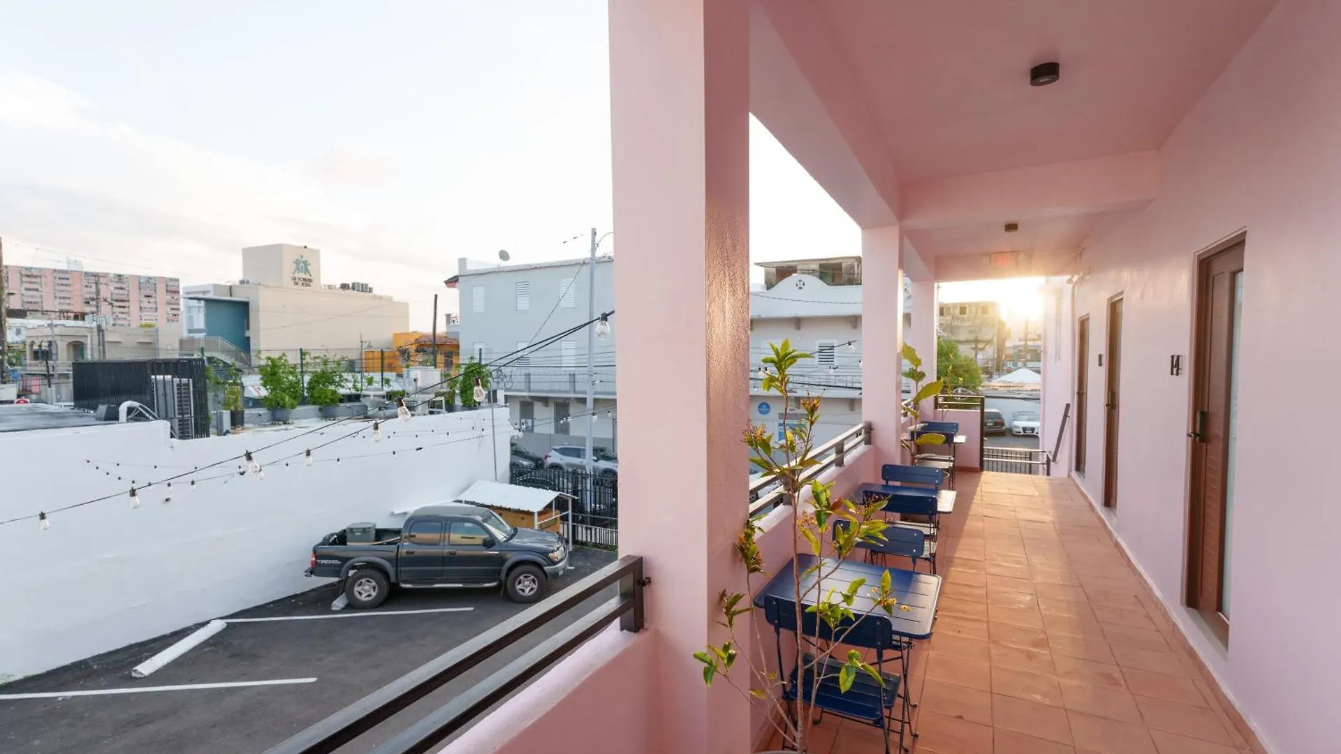 Room 13 Breezy Veranda Stay With City Views San Juan Hotel
